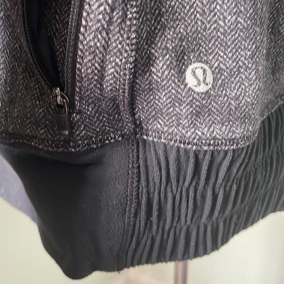 Lululemon Think Fast Pullover Herringbone size 10 - Picture 12 of 14